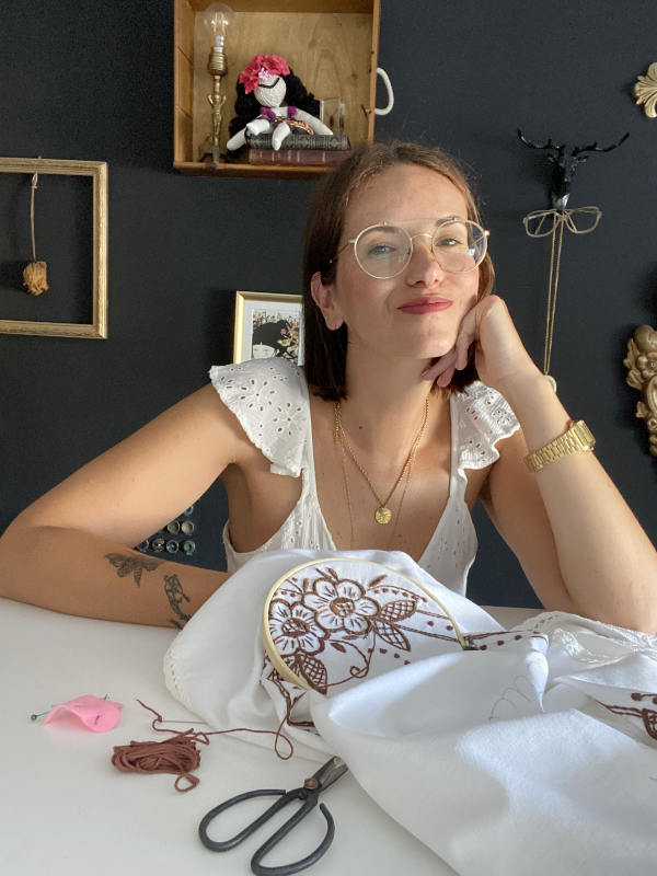 Vanesa Alonso en tu tienda de ropa vintage